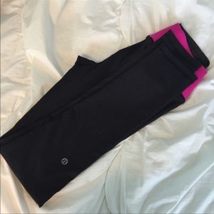 Black lulu lemon leggings